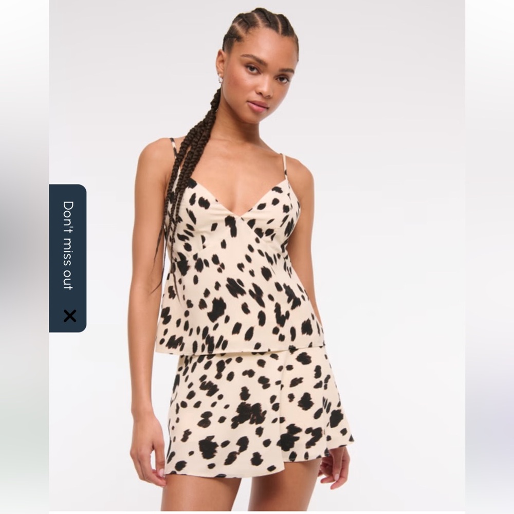 A&F sienna mini skort